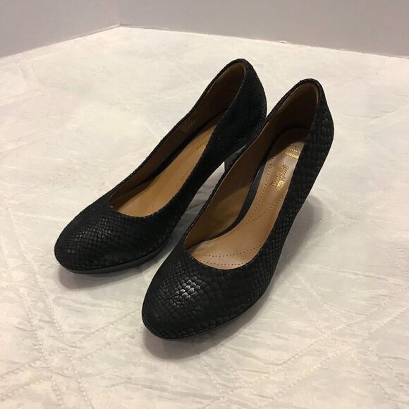 Women's Clarks Brier Dolly Comfort Pump‎ Black Leather Women's Size 8.5 - Picture 1 of 8